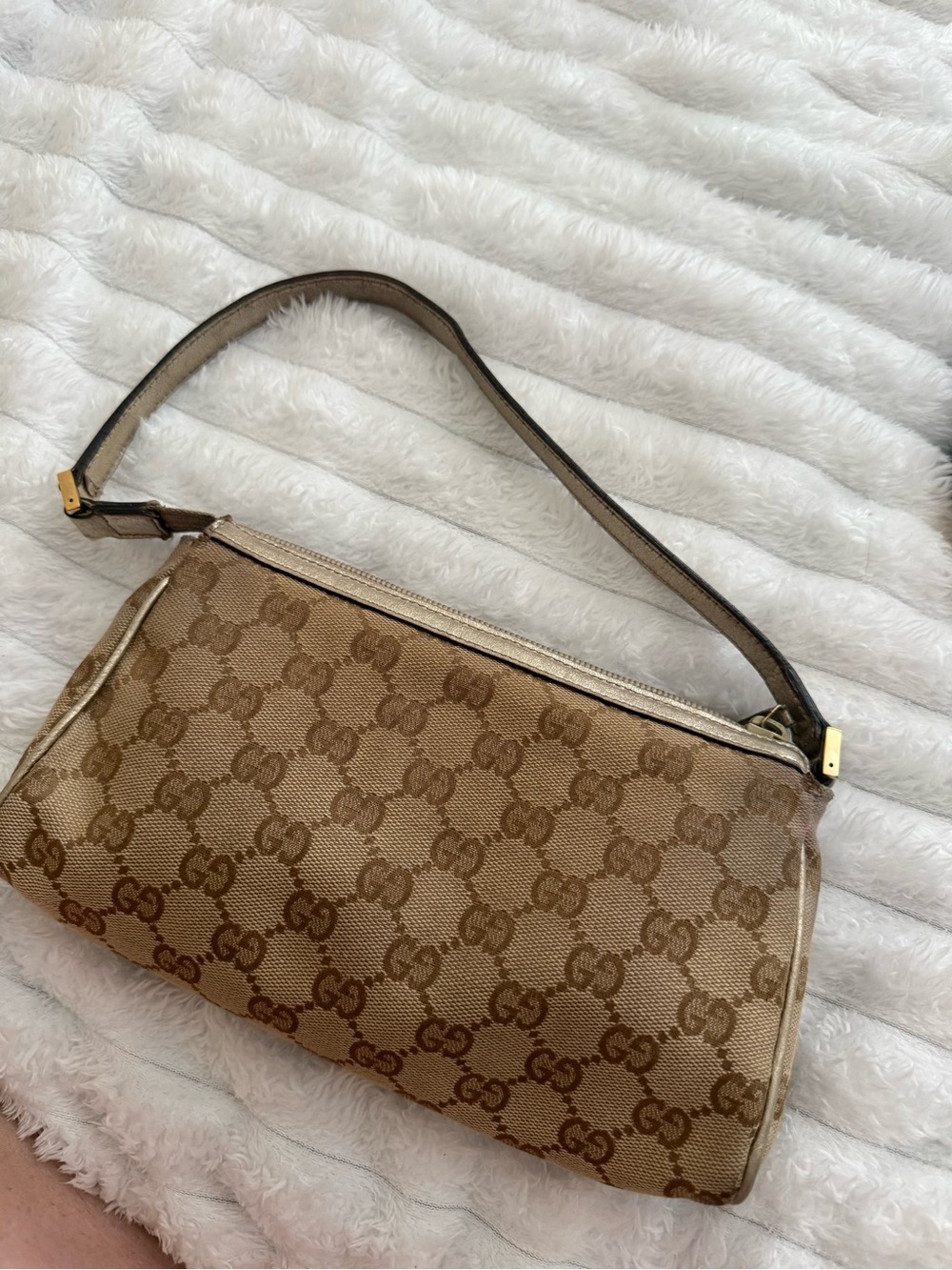 Gucci authentic mini shoulder bag - Picture 6 of 13